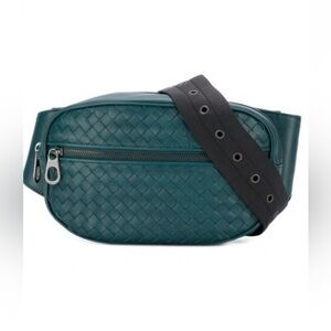 BNWT! Teal Leather Authentic Bottega Veneta Intrecciato Belt Bag